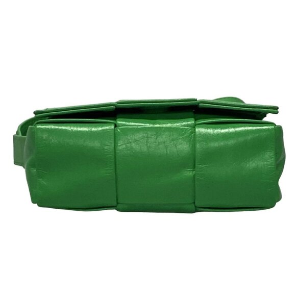 Auth BOTTEGA VENETA Candy cassette,Maxi intrecciato - Green Leather Shoulder Bag - Picture 6 of 16